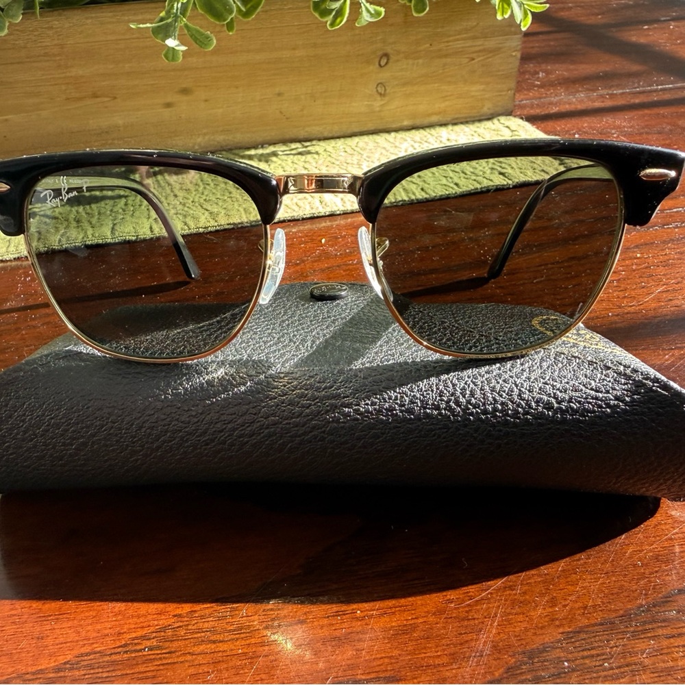 Ray-Ban Tortoise and Gold Clubmaster Sunglasses - Picture 8 of 11